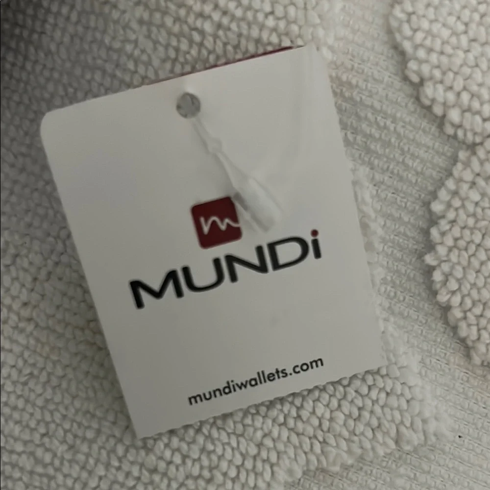 mundi pencil case